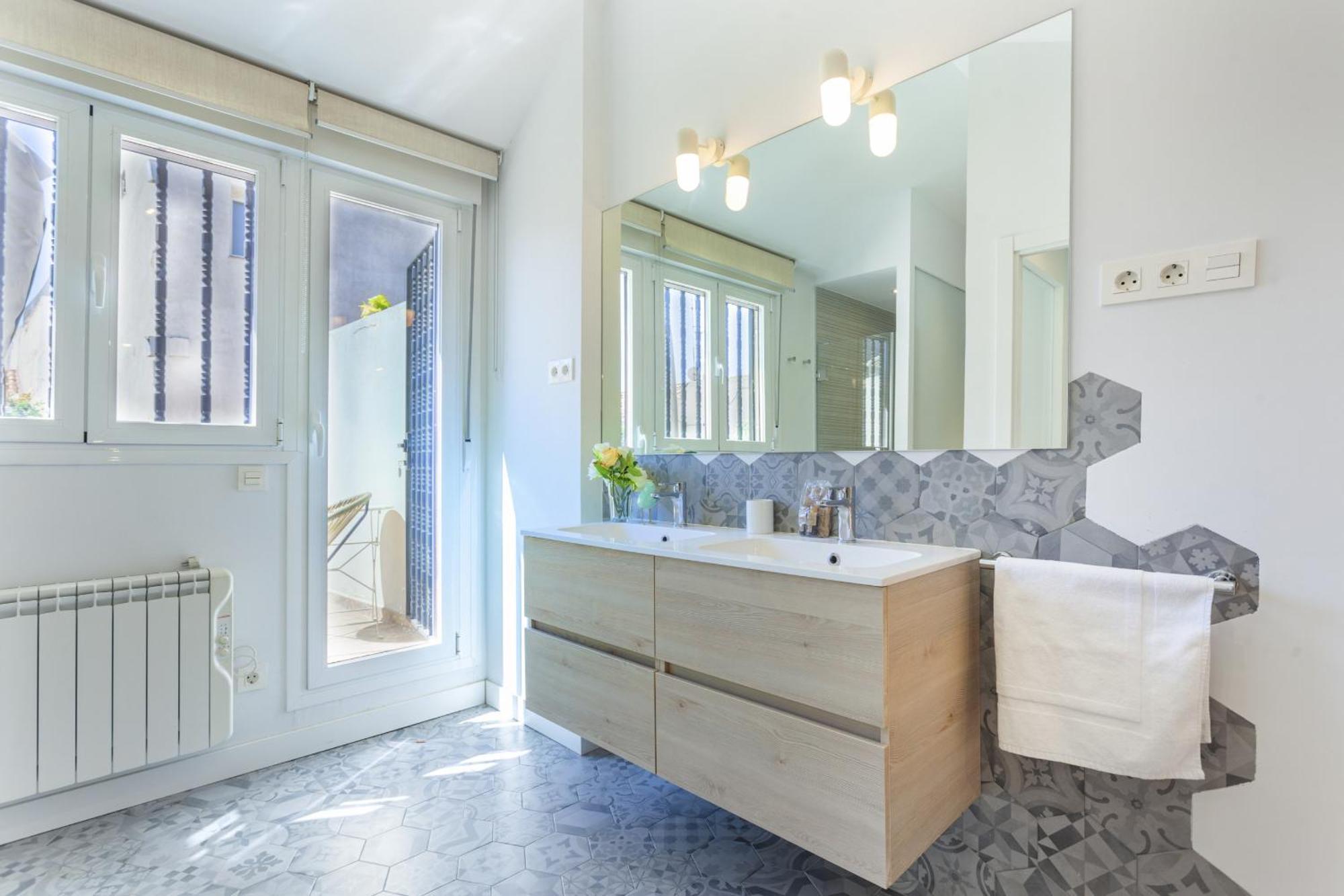 Apartamento Malasana Terrace En Madrid Esterno foto